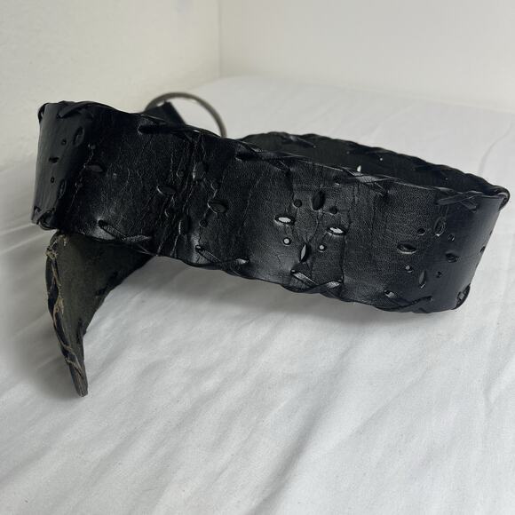 Unbranded Black Leather cut out floral detail Womens Belt Size M, made in India main image 5